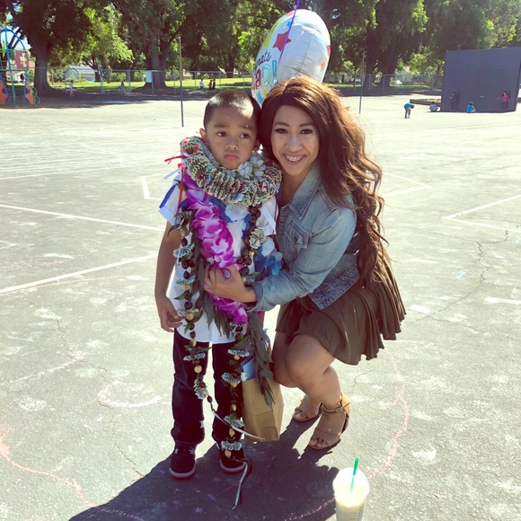 Jean jacket - Picture 1 of 2